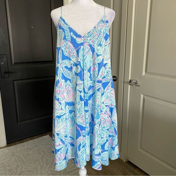 Lilly Pulitzer Blue and Pink Paisley A-Line Slip Dress 100% silk Size M - Picture 1 of 10